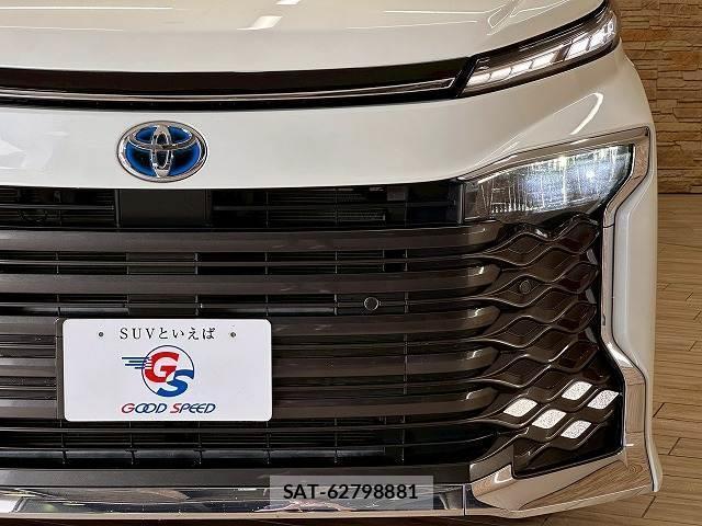 Toyota VOXY 2024-07 8218705-19