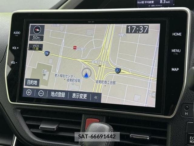 Toyota VOXY 2019-05 8218751-10