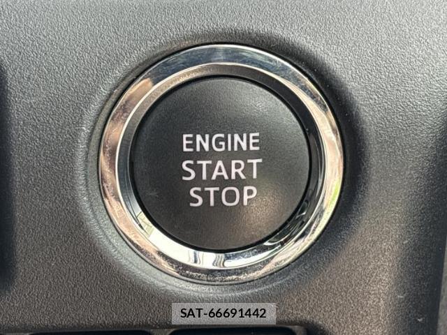 Toyota VOXY 2019-05 8218751-13