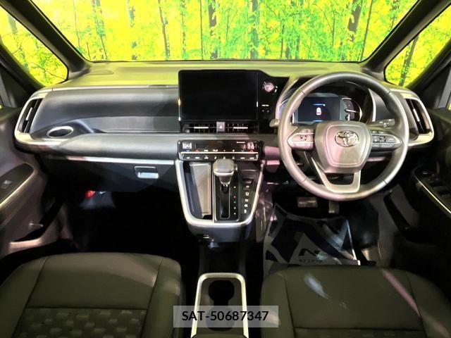 Toyota VOXY 2026-01 8219067-1