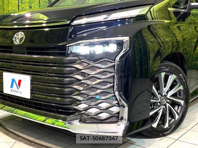 Toyota VOXY 2026-01 8219067-12