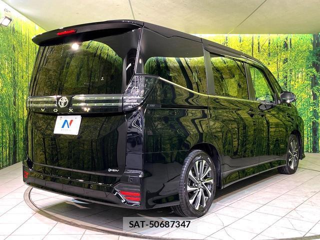 Toyota VOXY 2026-01 8219067-17