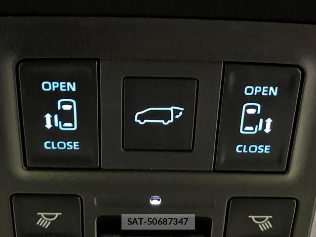 Toyota VOXY 2026-01 8219067-3