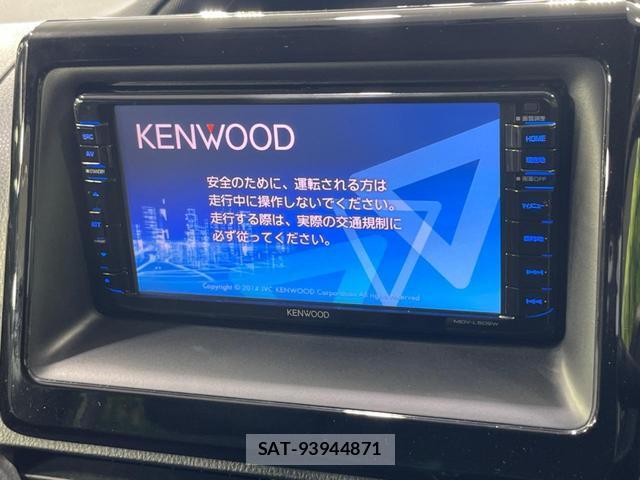 Toyota VOXY 2015-07 8219140-3