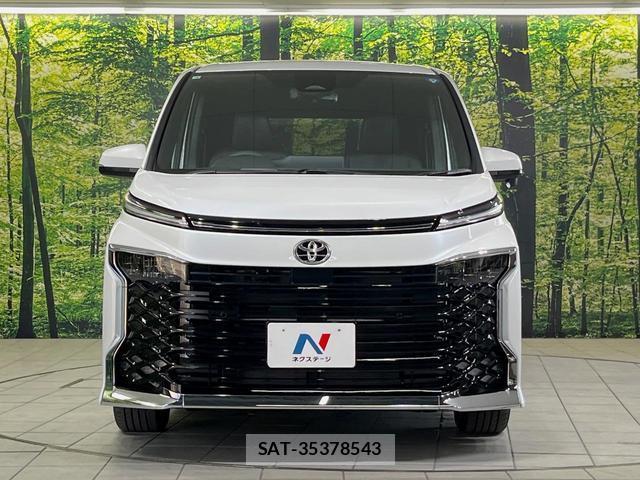 Toyota VOXY 2026-06 8219152-13