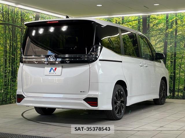 Toyota VOXY 2026-06 8219152-16