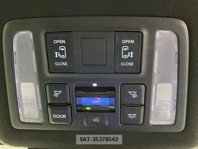 Toyota VOXY 2026-06 8219152-3