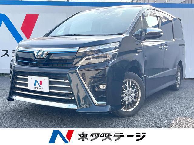 Toyota VOXY 2018-03 8219189-0