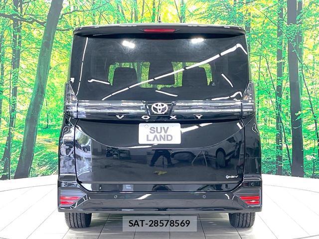 Toyota VOXY 2026-06 8219278-17