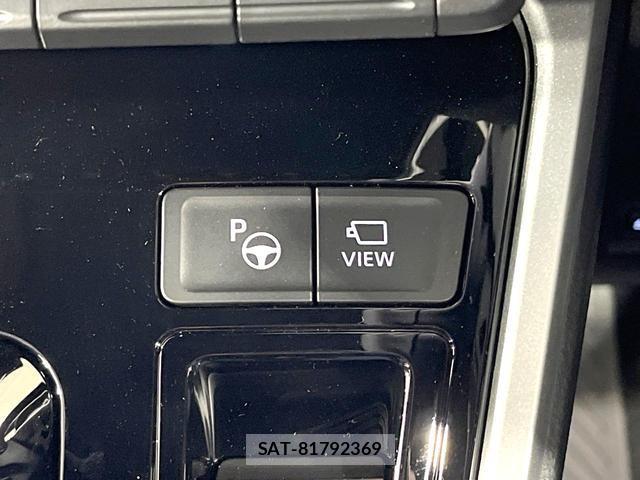 Toyota VOXY 2026-06 8219279-4