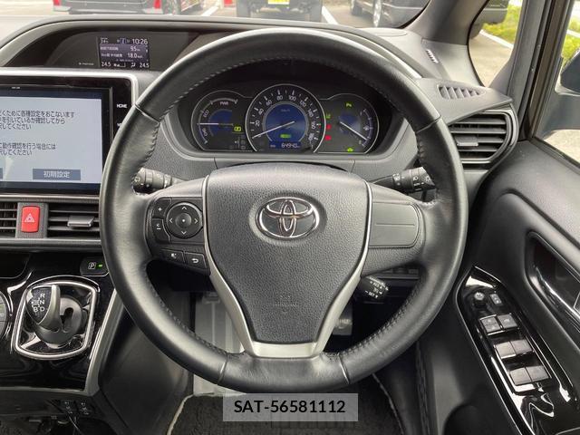 Toyota VOXY 2021-09 8219293-13