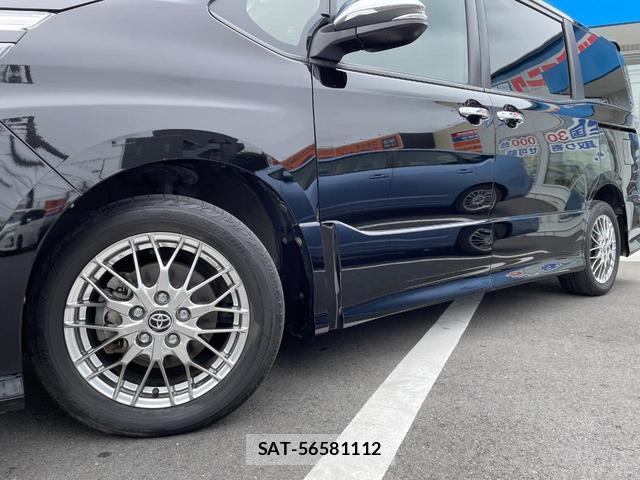 Toyota VOXY 2021-09 8219293-15