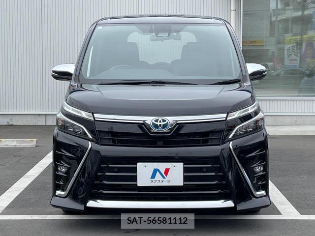 Toyota VOXY 2021-09 8219293-16