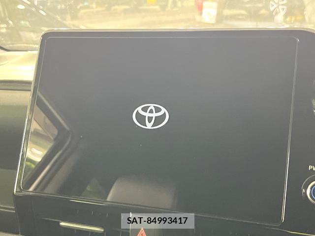 Toyota VOXY 2024-06 8219331-2