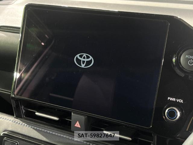 Toyota VOXY 2023-12 8219340-3