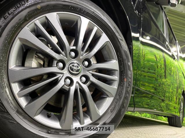 Toyota VOXY 2024-04 8219342-14