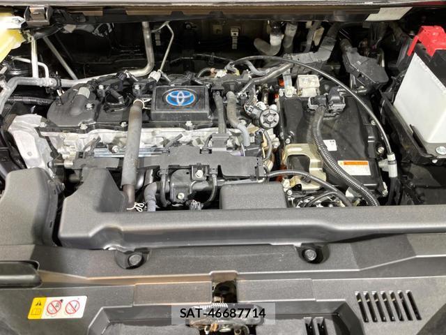Toyota VOXY 2024-04 8219342-19