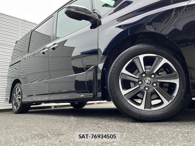Toyota VOXY 2020-11 8219422-12