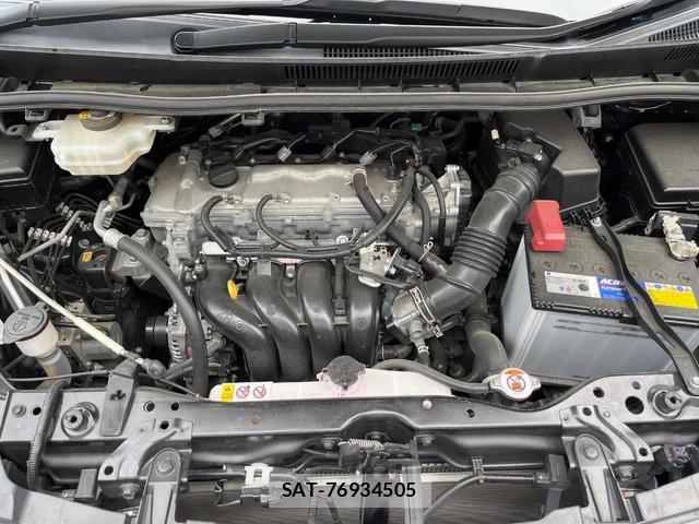 Toyota VOXY 2020-11 8219422-17