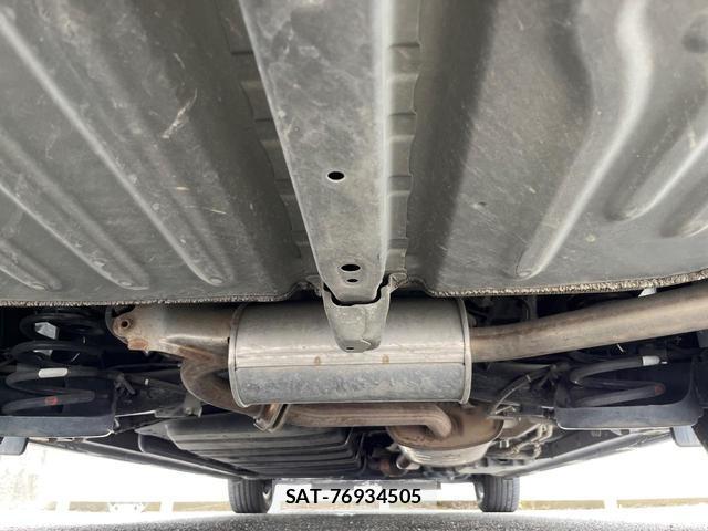 Toyota VOXY 2020-11 8219422-18