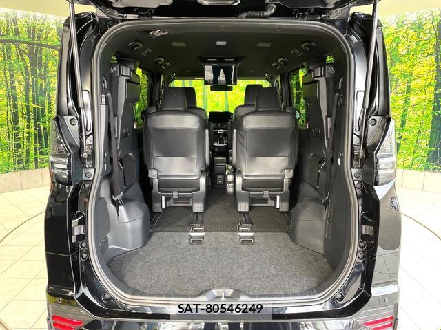 Toyota VOXY 2024-02 8219523-10