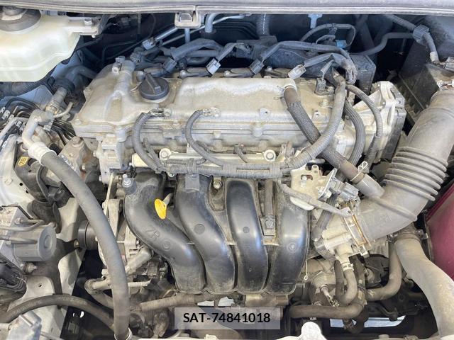 Toyota VOXY 2017-10 8219528-18