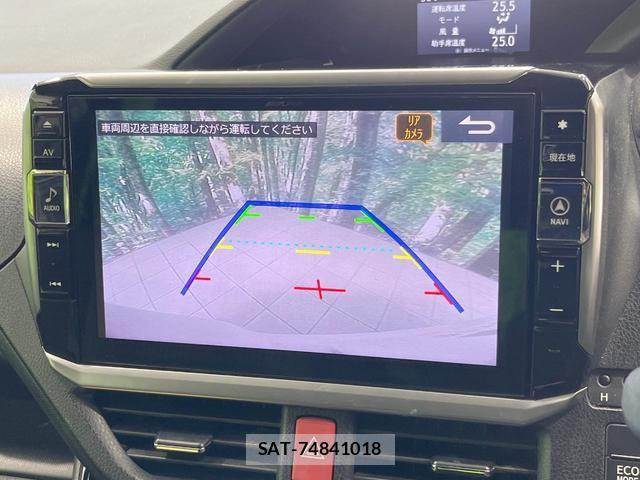 Toyota VOXY 2017-10 8219528-4