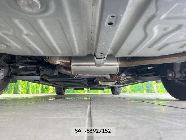 Toyota VOXY 2016-02 8219541-18