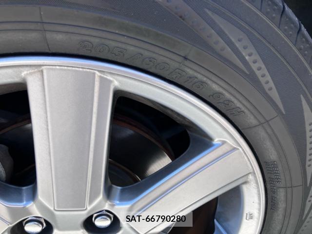 Toyota VOXY 2009-11 8219571-4