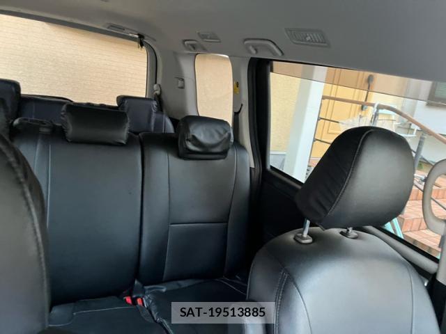 Toyota VOXY 2010-07 8219619-10