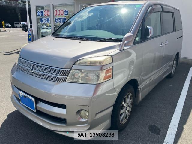 Toyota VOXY 2007-01 8219648-1