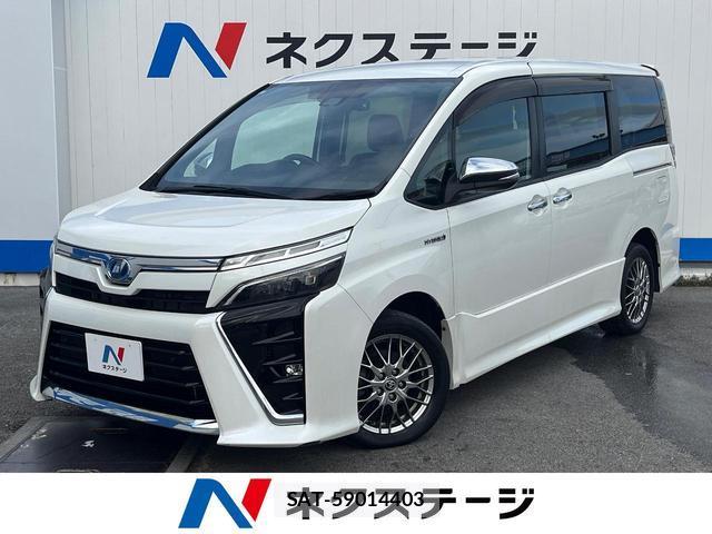 Toyota VOXY 2019-10 8219662-0