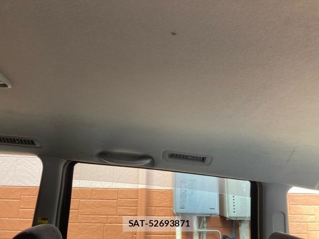 Toyota VOXY 2006-12 8219787-14