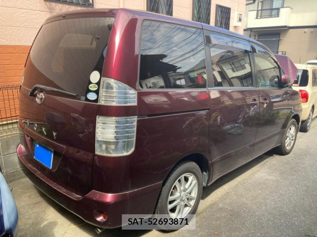 Toyota VOXY 2006-12 8219787-2