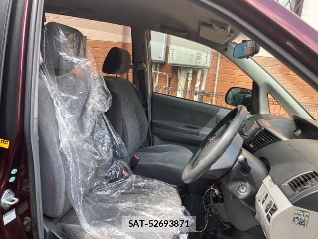 Toyota VOXY 2006-12 8219787-7