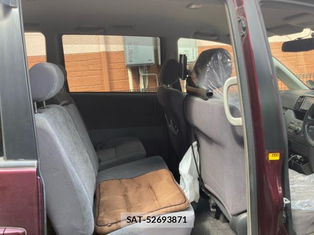 Toyota VOXY 2006-12 8219787-8