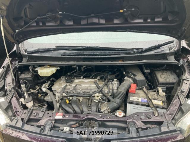 Toyota VOXY 2019-01 8219868-14