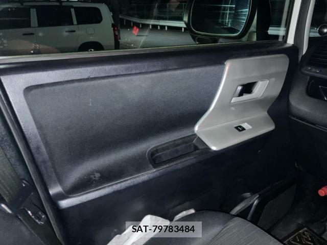 Toyota VOXY 2010-07 8219874-16