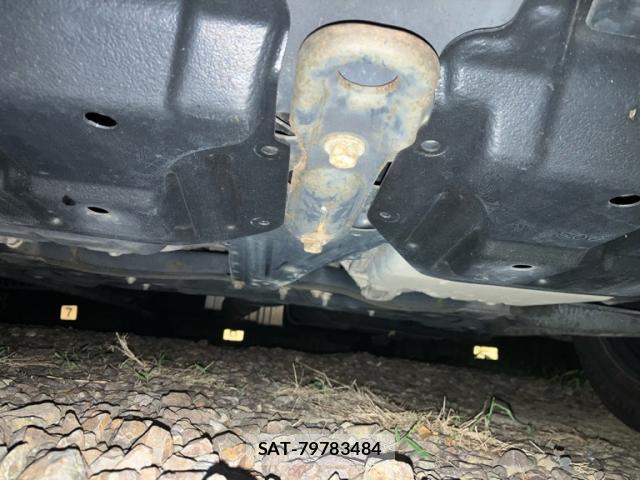 Toyota VOXY 2010-07 8219874-2