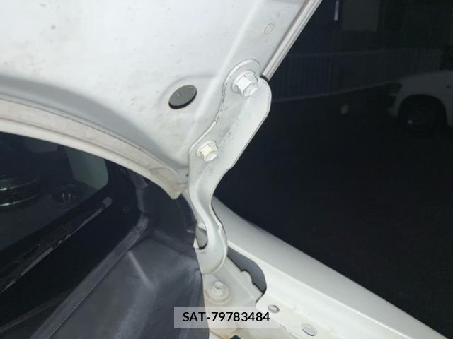 Toyota VOXY 2010-07 8219874-7