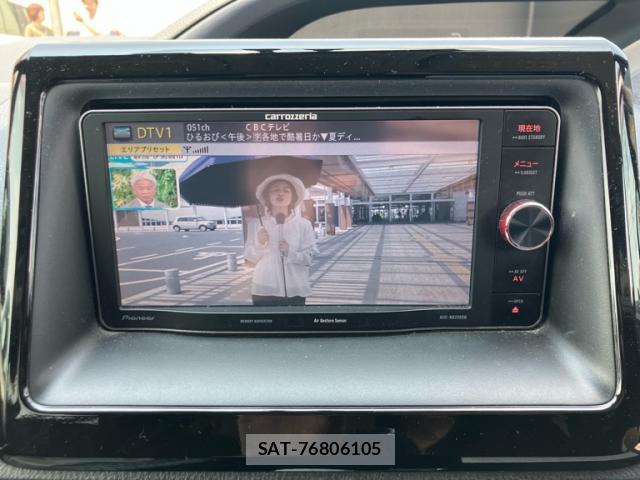 Toyota VOXY 2014-04 8220054-7