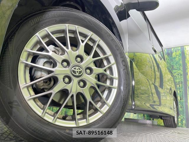 Toyota VOXY 2021-07 8220096-13