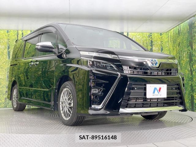 Toyota VOXY 2021-07 8220096-16