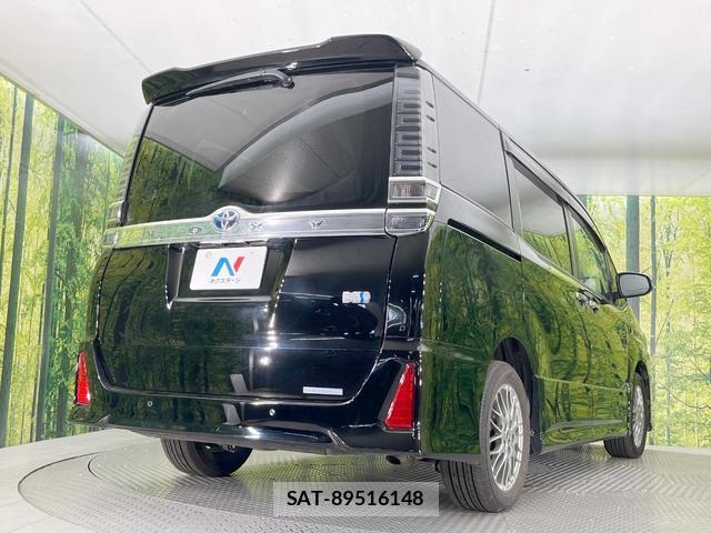 Toyota VOXY 2021-07 8220096-17