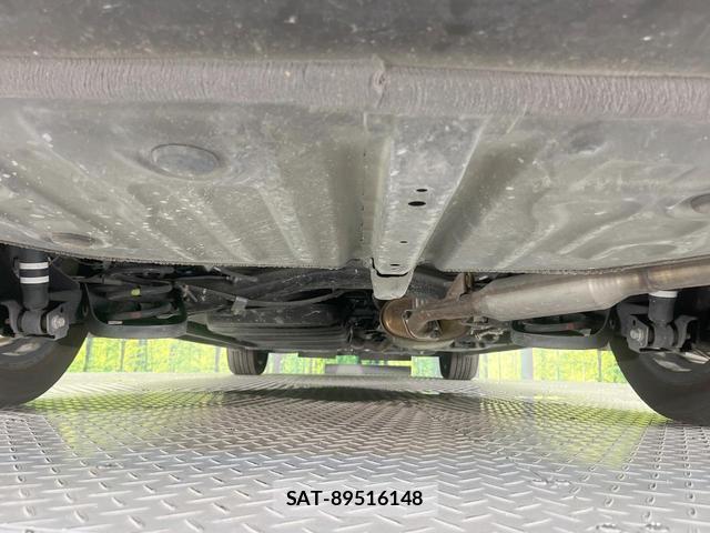 Toyota VOXY 2021-07 8220096-19