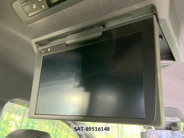 Toyota VOXY 2021-07 8220096-2