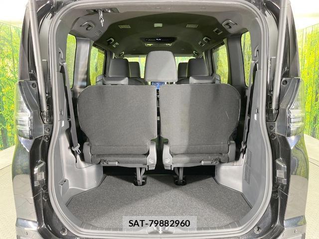 Toyota VOXY 2024-08 8220116-10