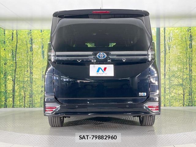Toyota VOXY 2024-08 8220116-15