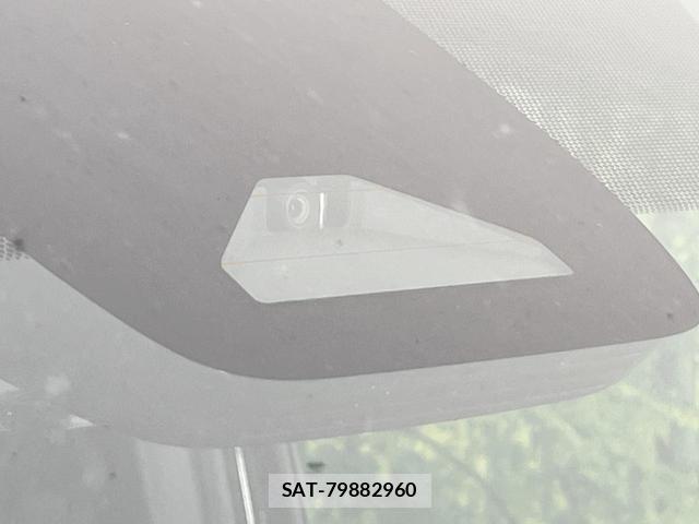 Toyota VOXY 2024-08 8220116-5