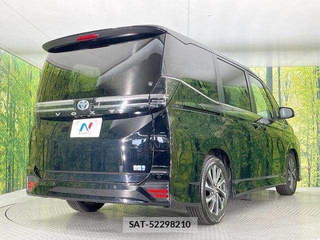 Toyota VOXY 2024-07 8220118-17